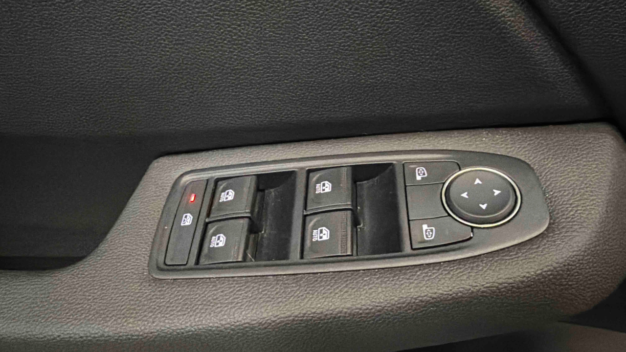 Renault Clio E-Tech full hybrid 145 ch GSR2 — photo 19