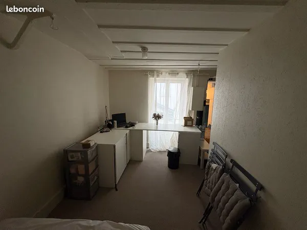 Studio meublé 16 m² rénové, Madeleine / Concorde
