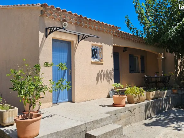 VILLA de Style Guy CASANOVA 95 m2 sur un terrain de 759 m2