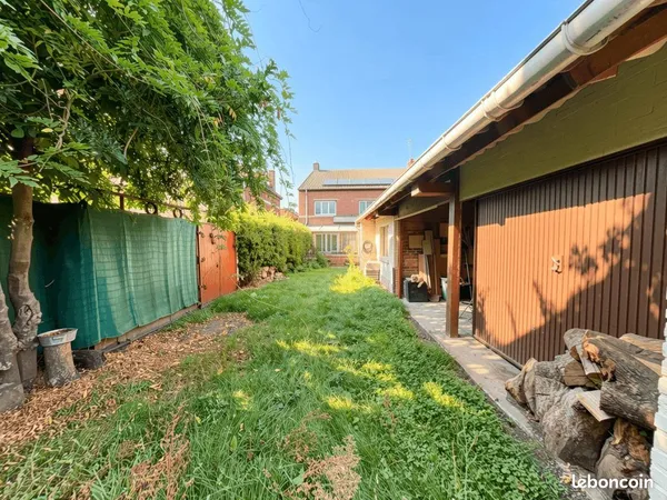 Maison 7 pièces 180 m²
