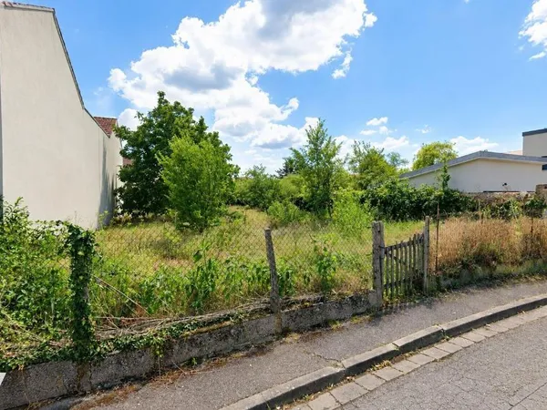 Terrain 1038 m²