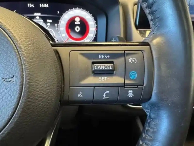 Nissan Qashqai mild hybrid 158 ch xtronic — photo 28