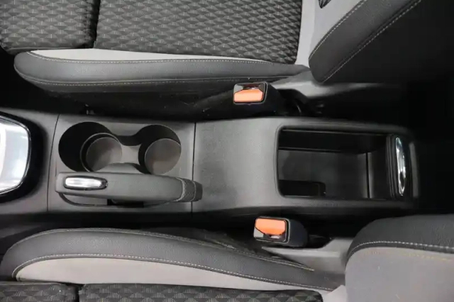 Opel Crossland X 1.2 turbo 110 ch bva6 — photo 27