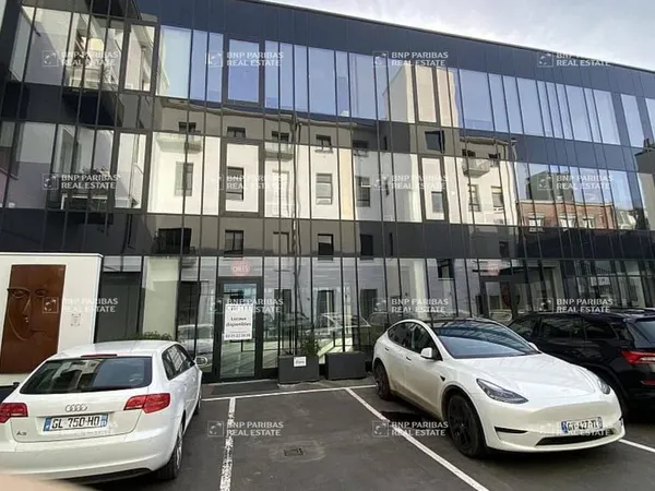 Bureaux 207 m²
