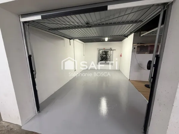 DOUBLE GARAGE NEUF ET ELECTRIFIE