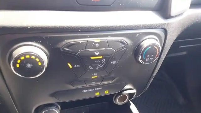 Ford Ranger super cabine 2.0 ecoblue 170 s&amp;s — photo 29