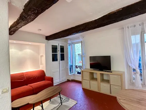 Charmant Studio rénové -21 m2 coeur de Vence