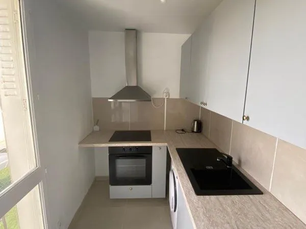 Studio meublé 32m2, proche Gare SM d'étampes