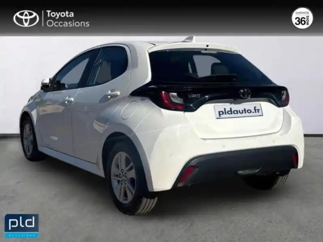 Toyota Yaris 120 vvt-i dynamic business 5p mc24 — photo 2