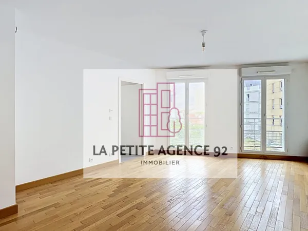 À vendre : Appartement 3 pièces de 61 m² avec balcons - Châtillon