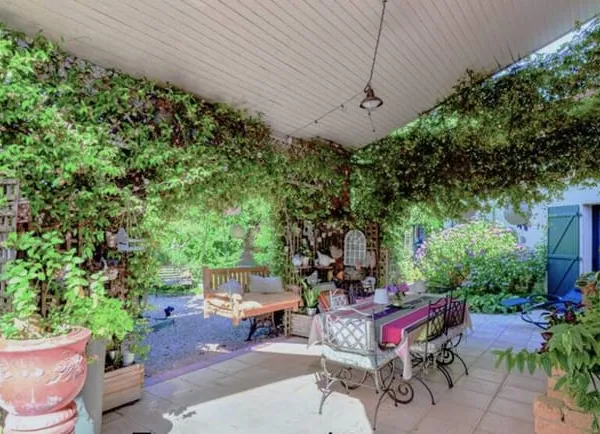 Maison 6 pièces 220 m²