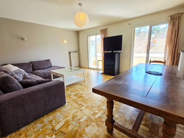 Appartement 3 pièces 87 m²
