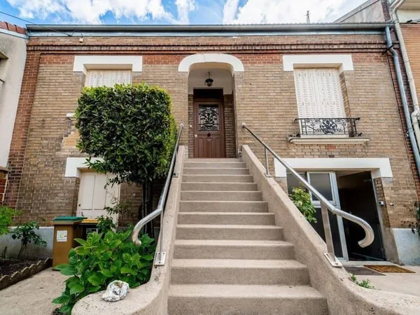 Villa 4 pièces 120 m²