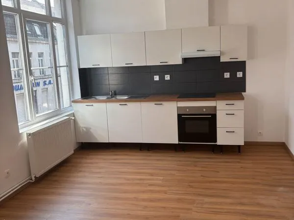ROUBAIX ( Rue du Collège ) : T2 50 m2 à louer