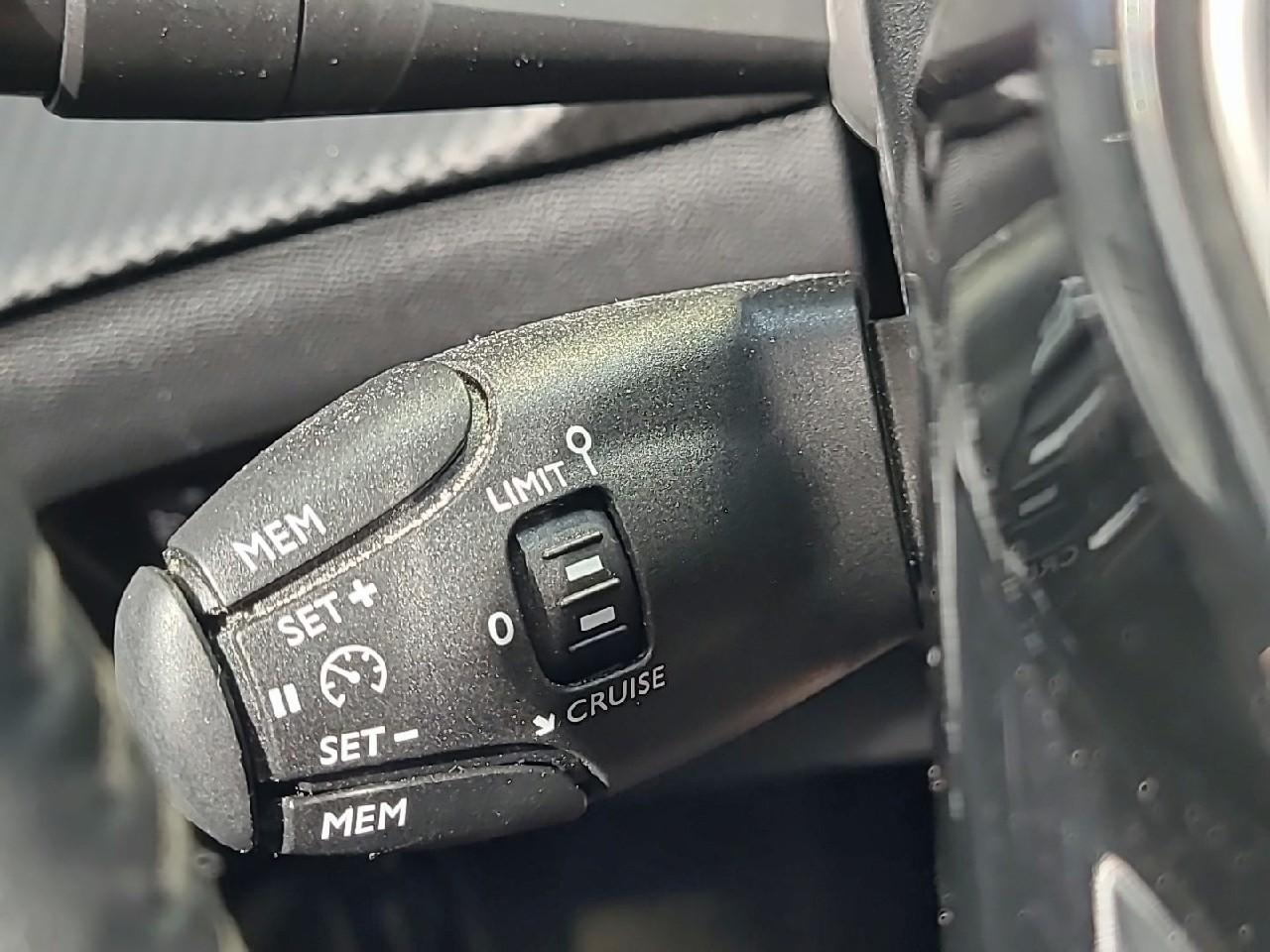 Peugeot 208 puretech 75 s&s bvm5 active pack — photo 21