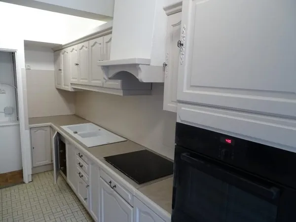 MAISON DE VILLAGE T5 EN DUPLEX MIRABEL