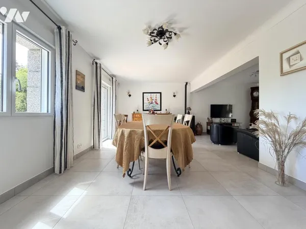 Maison 6 pièces 143 m²