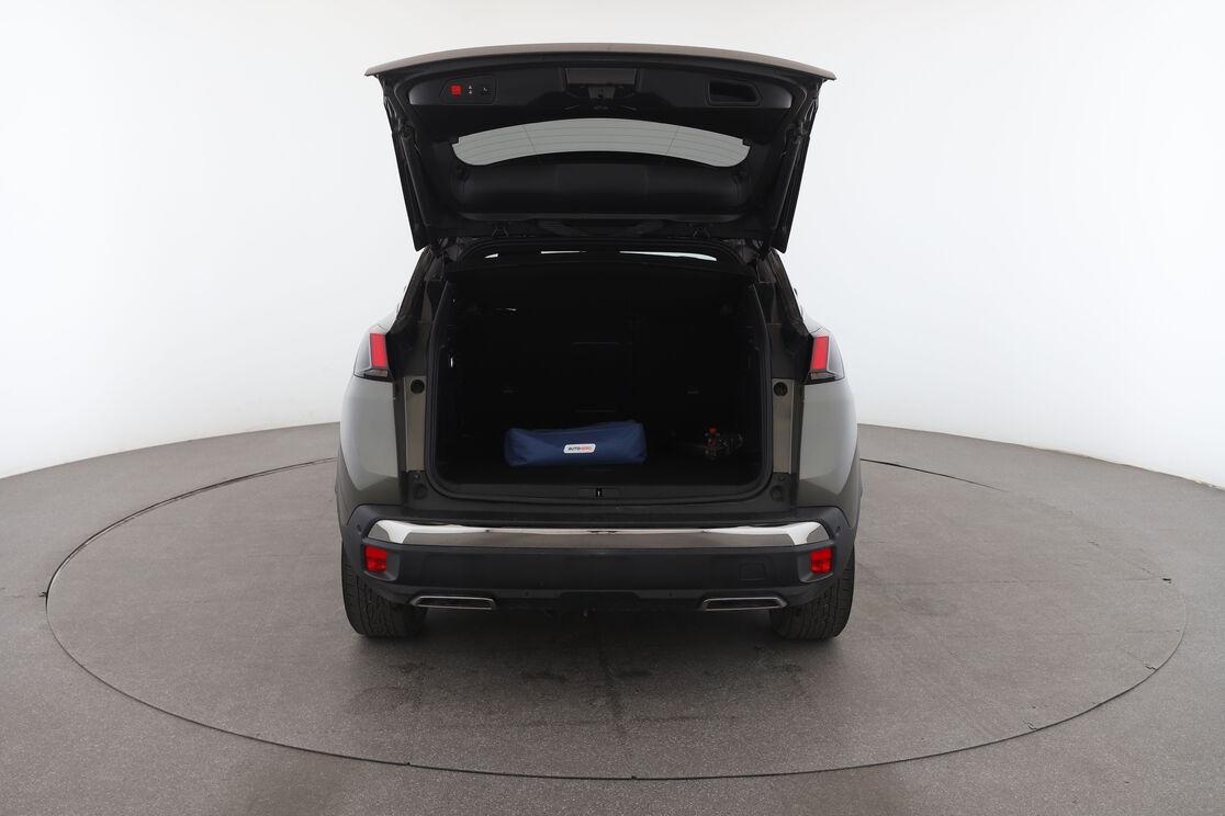 Peugeot 3008 2.0 Blue-HDi GT EAT8 — photo 15