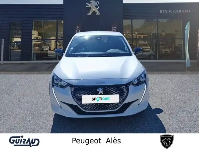 Peugeot 208 electrique 50 kwh 136ch — photo 2