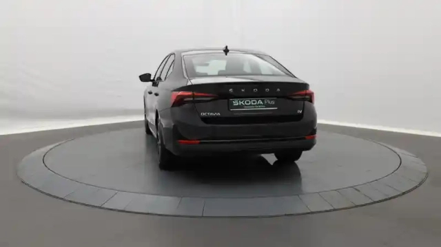 Skoda Octavia 1.4 tsi phev iv 204 ch dsg6e business — photo 4