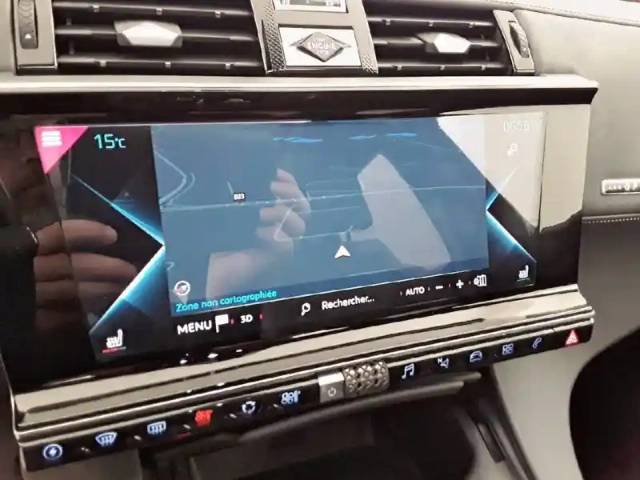 Ds Ds 7 ds7 crossback hybride 300 e-tense eat8 4x4 — photo 57