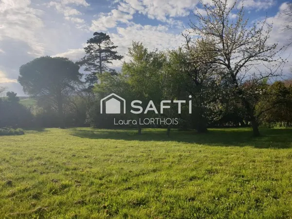 Superbe terrain de plus de 1850 m² hors lotissement