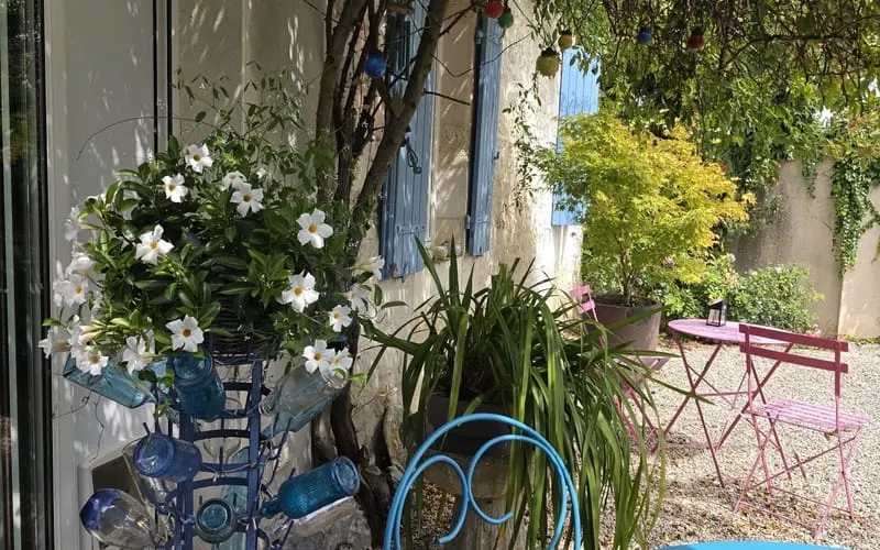 Photo 3