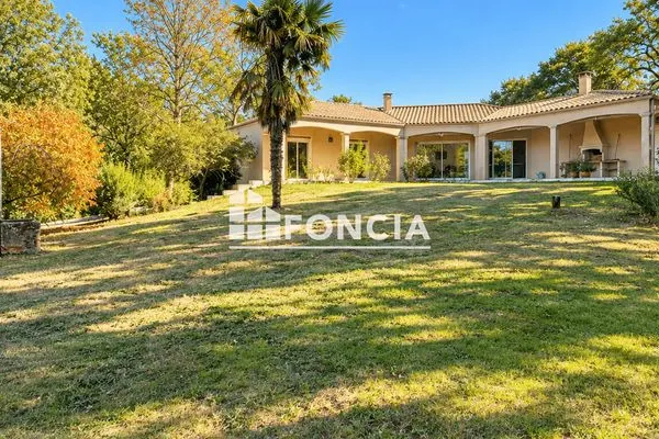 Maison 4 pièces 152 m²