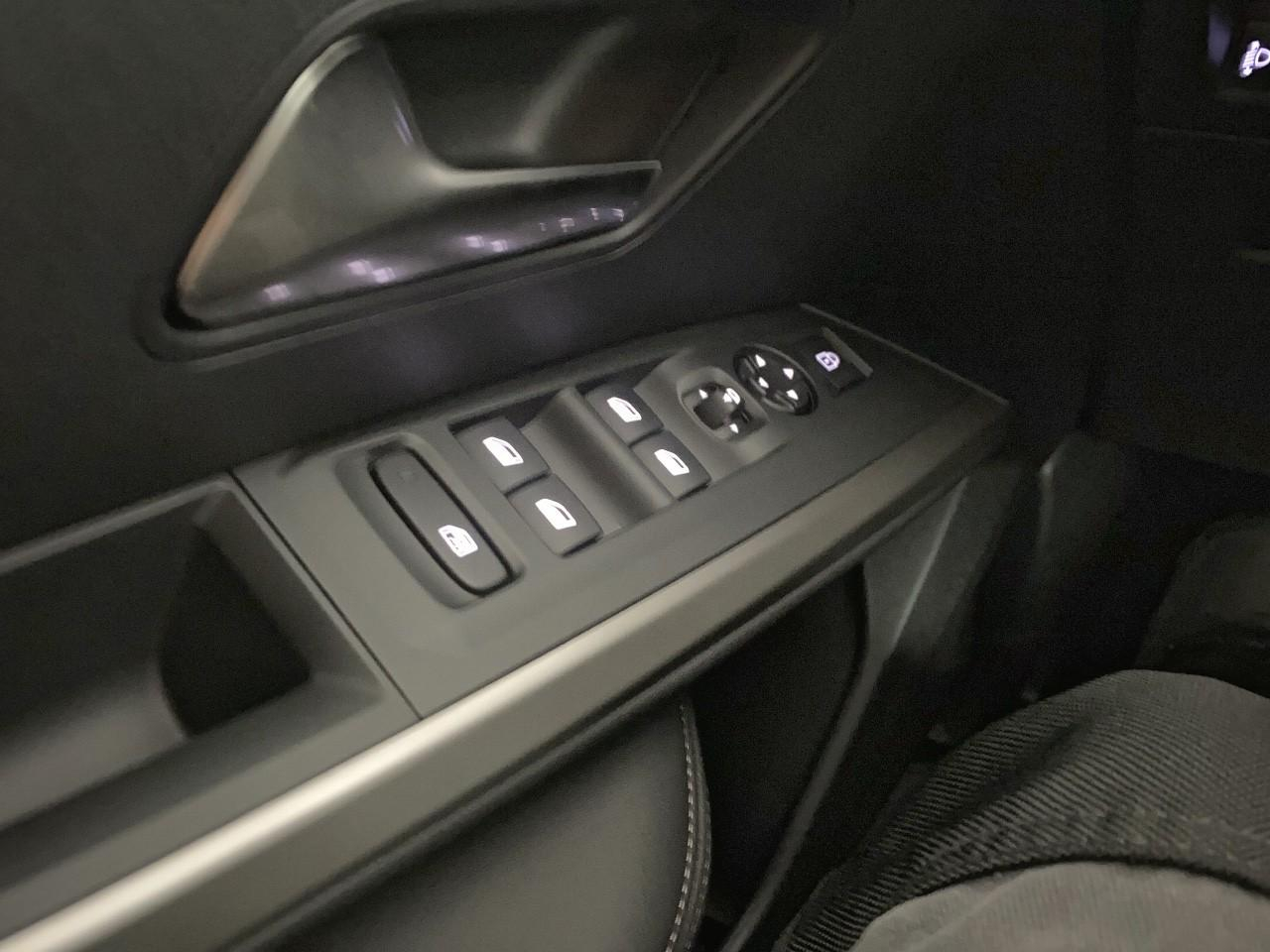 Peugeot 3008 hybrid 145 e-dcs6 allure — photo 20