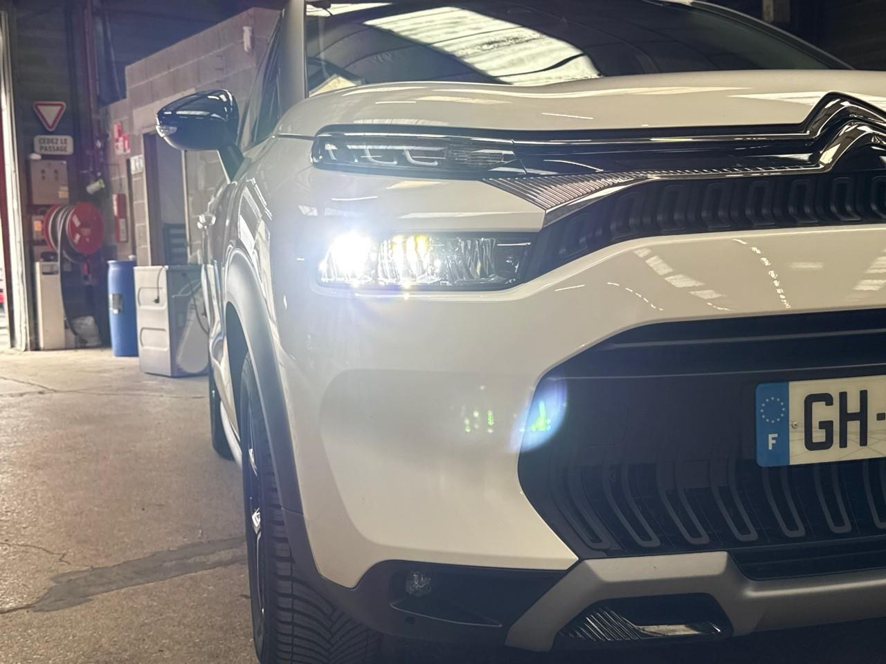 Citroën C3 Aircross puretech 110ch s&s shine — photo 24