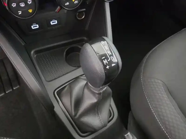 Dacia Duster tce 150 4x2 edc — photo 7