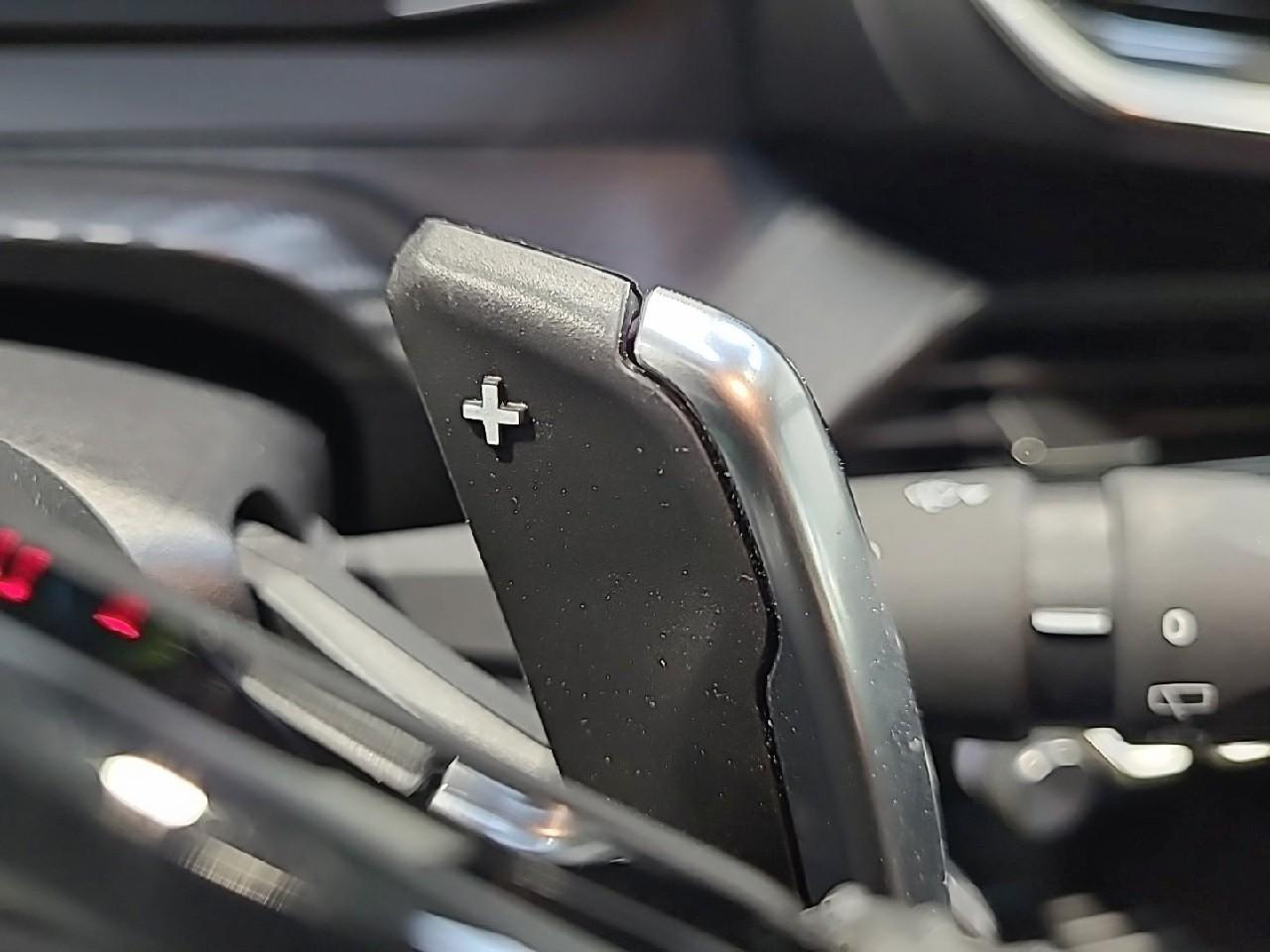 Peugeot 208 hybrid 100 e-dcs6 active — photo 19
