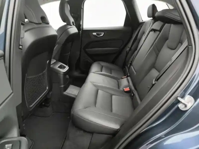 Volvo Xc60 t6 awd hybride rechargeable 253 ch+145 ch geartronic 8 plus style dark — photo 23