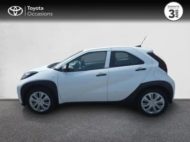 Toyota Aygo X 1.0 vvt-i 72ch active business my23 — photo 3