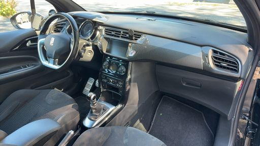 DS DS3 1.6 THP 155 - Chic – 2014 – 148667 km – Essence – Boîte Manuelle — photo 36