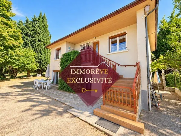 Maison 8 pièces 127 m²