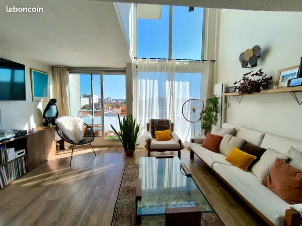 Superbe Duplex Inversé Esprit Loft 49m2 - Balcon et vue dégagée - Calme sur cour - Nansouty/Victoire
