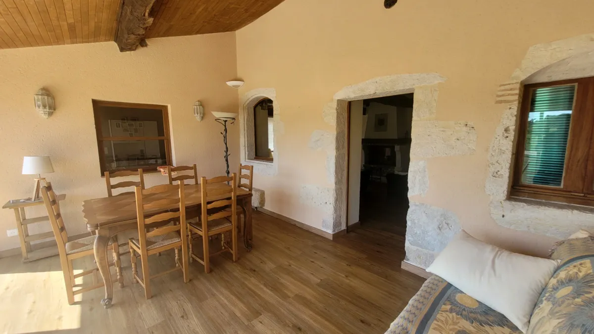Photo 13