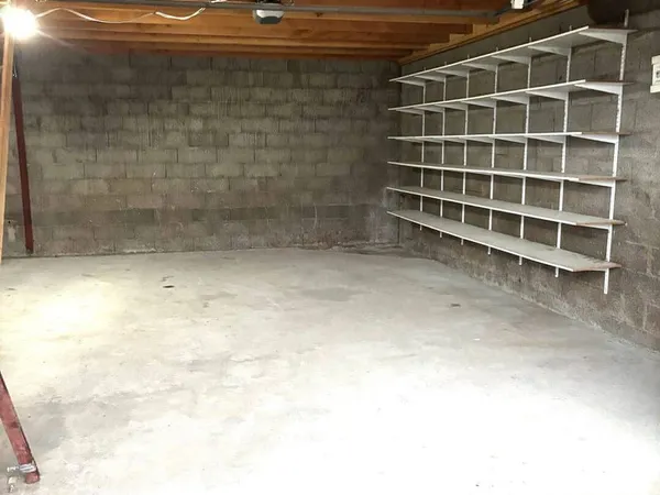Local 130 m²
