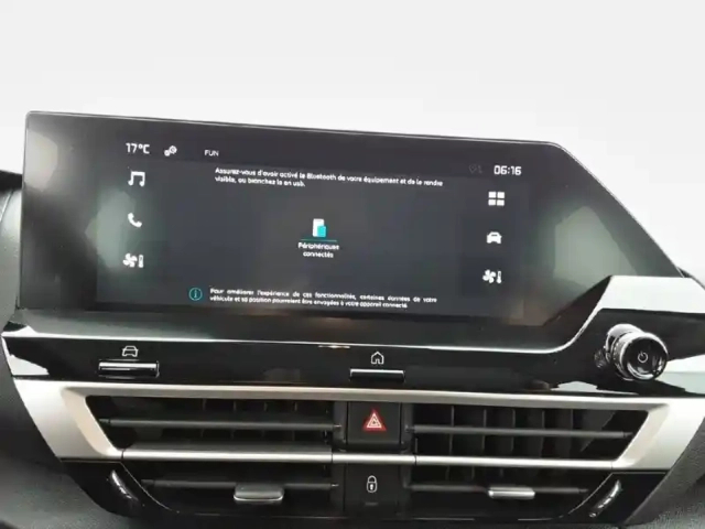 Citroën C4 hybride 136 e-dcs6 — photo 43