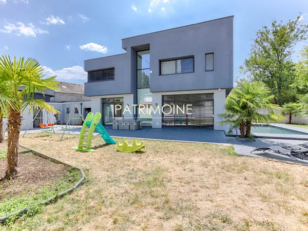 Maison Soisy Sous Montmorency 6 pièce(s) 300 m2