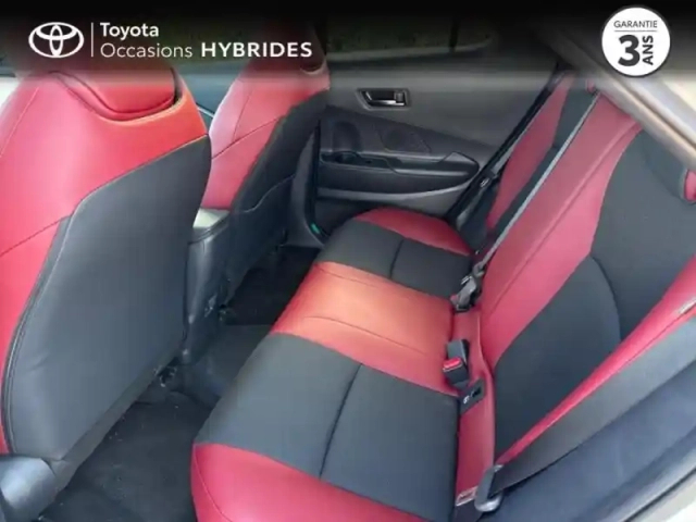 Toyota C-Hr 2.0 hybride rechargeable 225ch collection my26 — photo 12