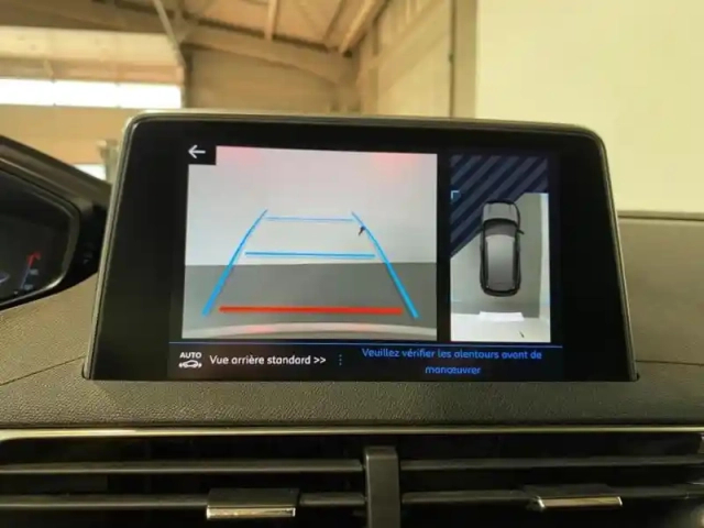 Peugeot 3008 1.2 130 allure eat8 toit pano gps camera carplay — photo 9