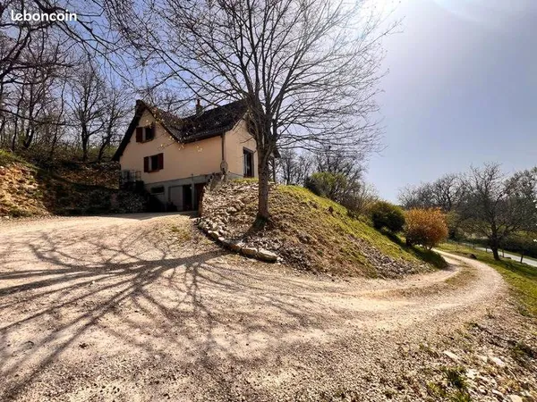 Pavillon 7 pièces 172 m²