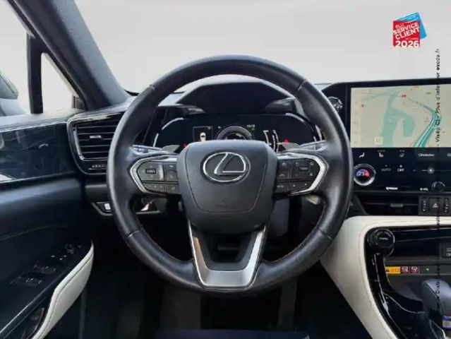 Lexus Nx 450h+ luxe 4wd touvrant sieges chauf/cuir volant chauf gps camera — photo 12