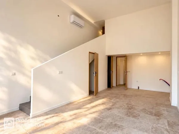 Maison 2 pièces 60 m²
