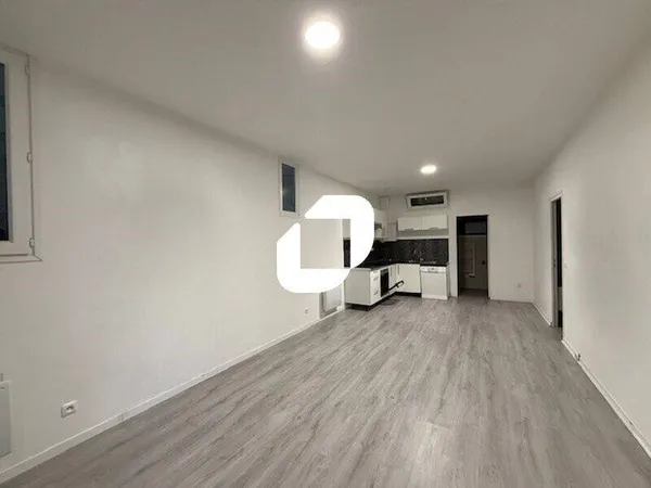 Local d'activité 340 m²