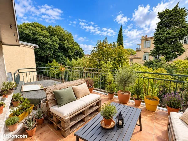 Immeuble 7 pièces 100 m²