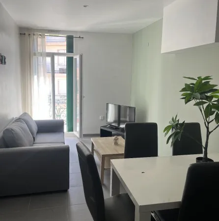 Appartement rénové 4 pièces 72 m²