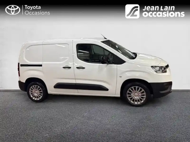 Toyota Proace city medium 1.5l 100 d-4d bvm5 — photo 4
